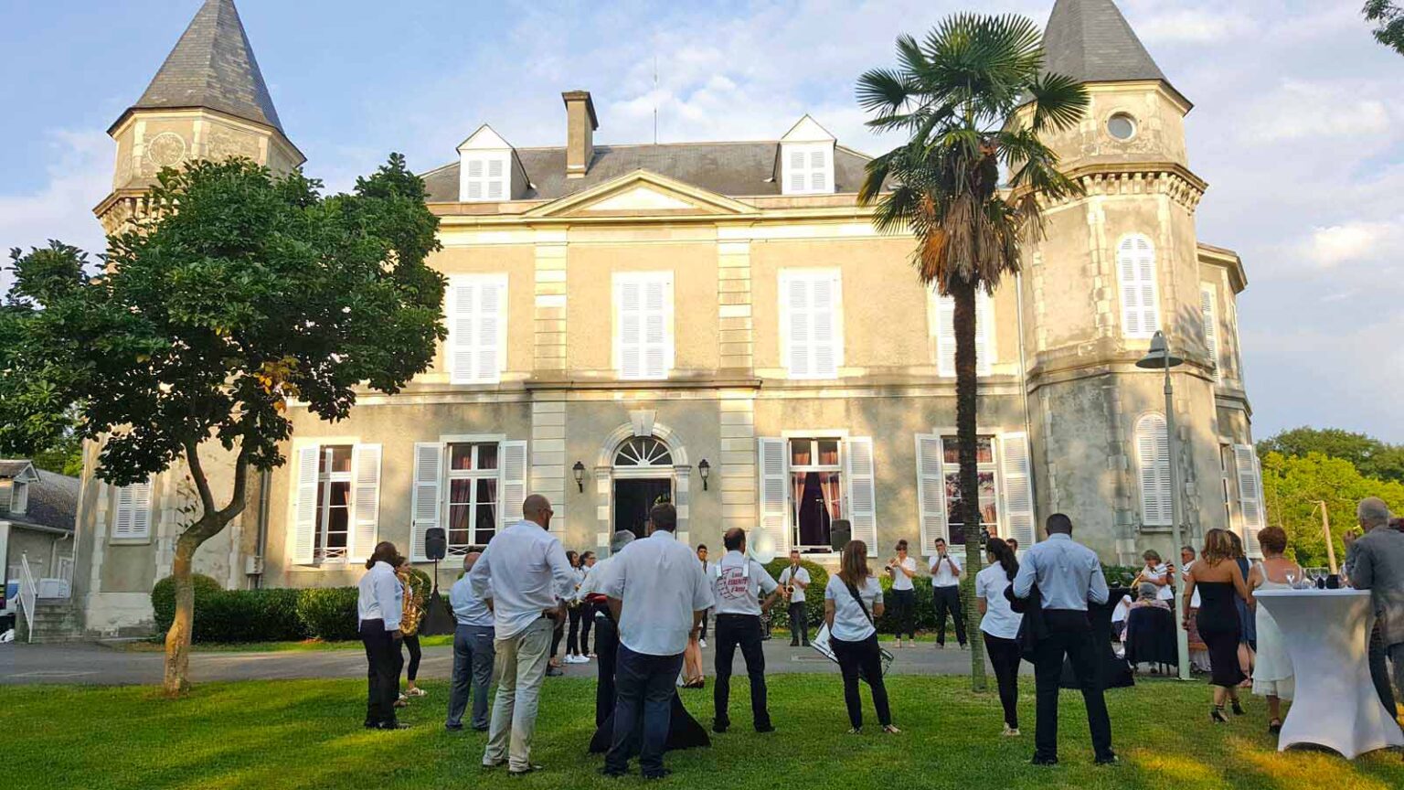 chateau de franqueville mariage bizanos DJ